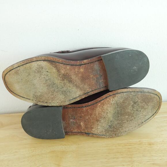 Vintage Mens 9 1/2 Penny Loafers Burgundy Slip On Shoes Preppy Classic Heritage